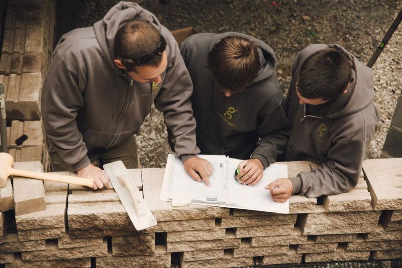 Service feature image 2